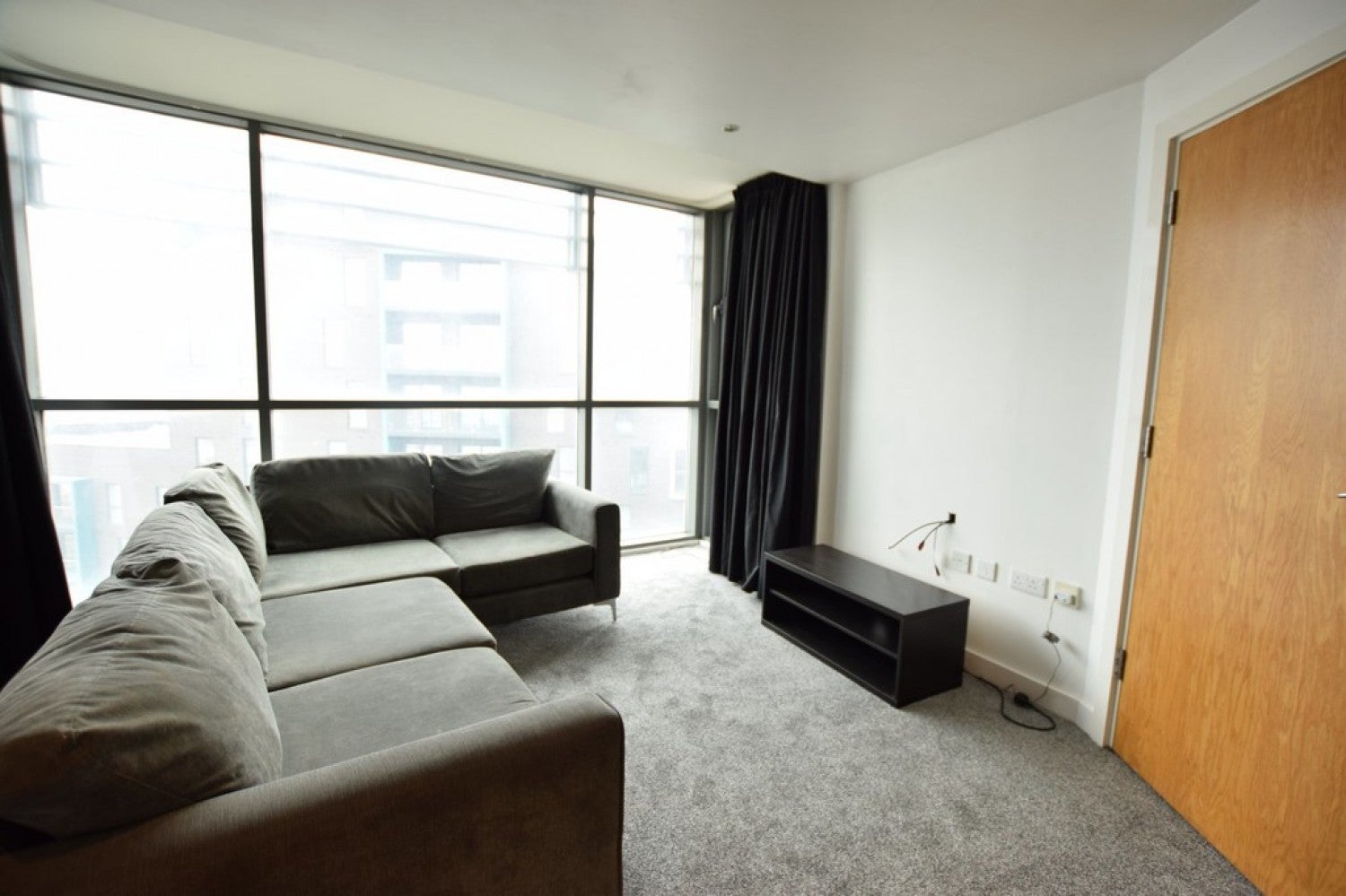 Flat South Accommodation Road in Leeds