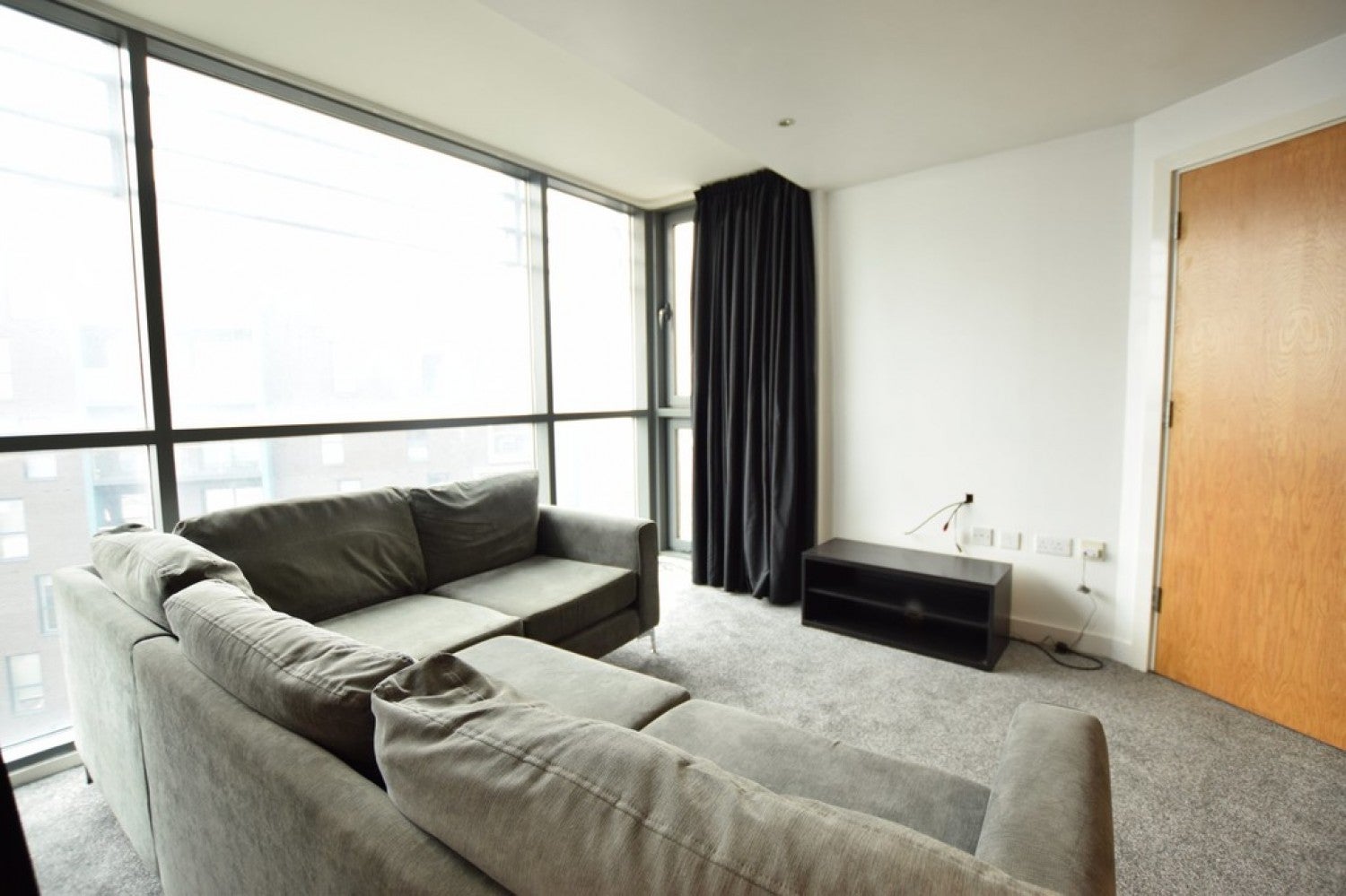 Flat South Accommodation Road in Leeds