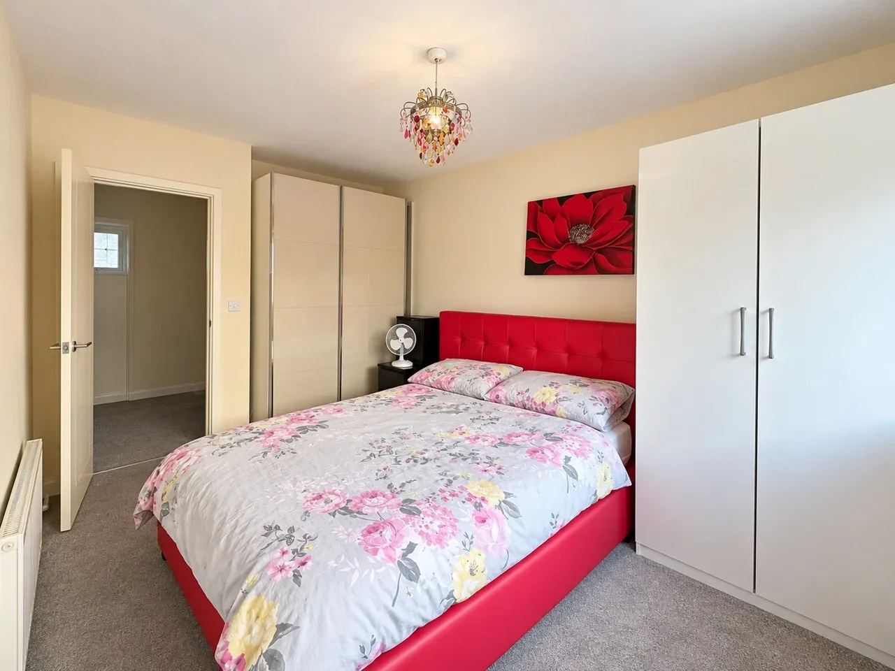 Flat Salisbury Road in Greater London
