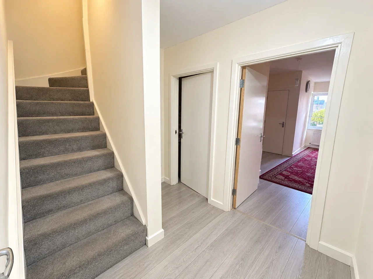 Flat Salisbury Road in Greater London
