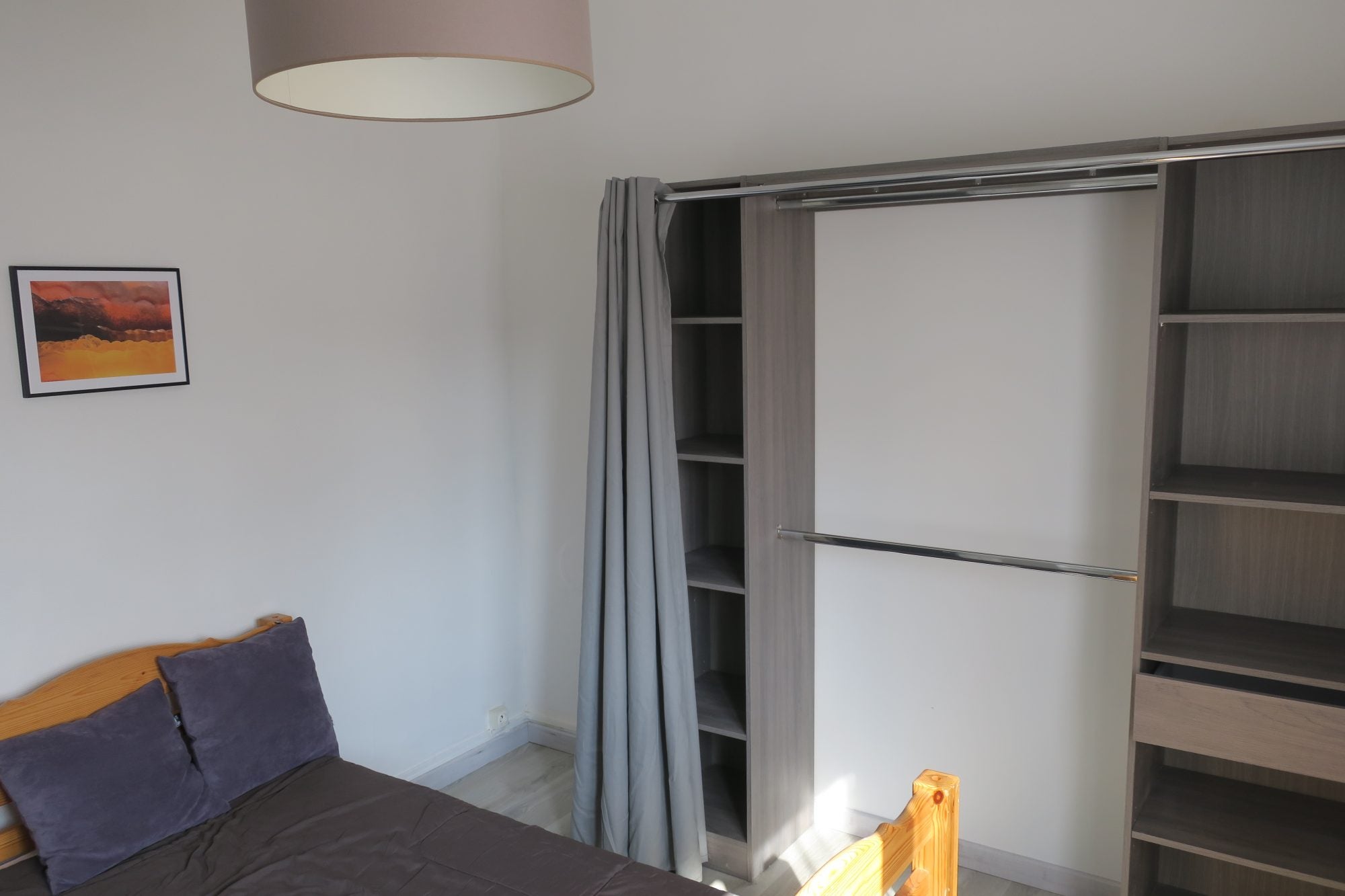 Room Rue Larévellière in Angers