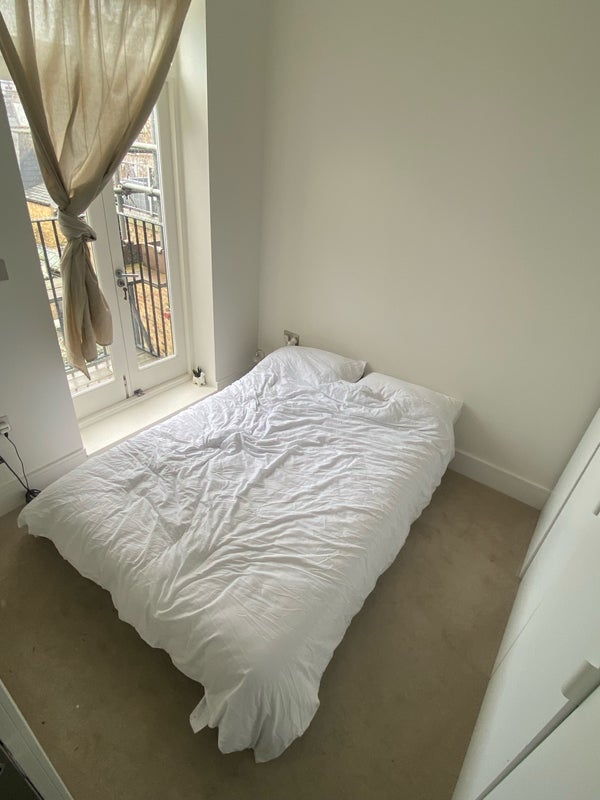 Room Wandsworth Bridge Road in Greater London