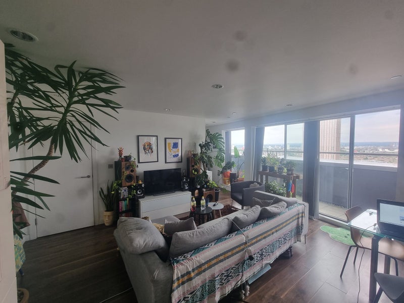 Room Orange in Salford
