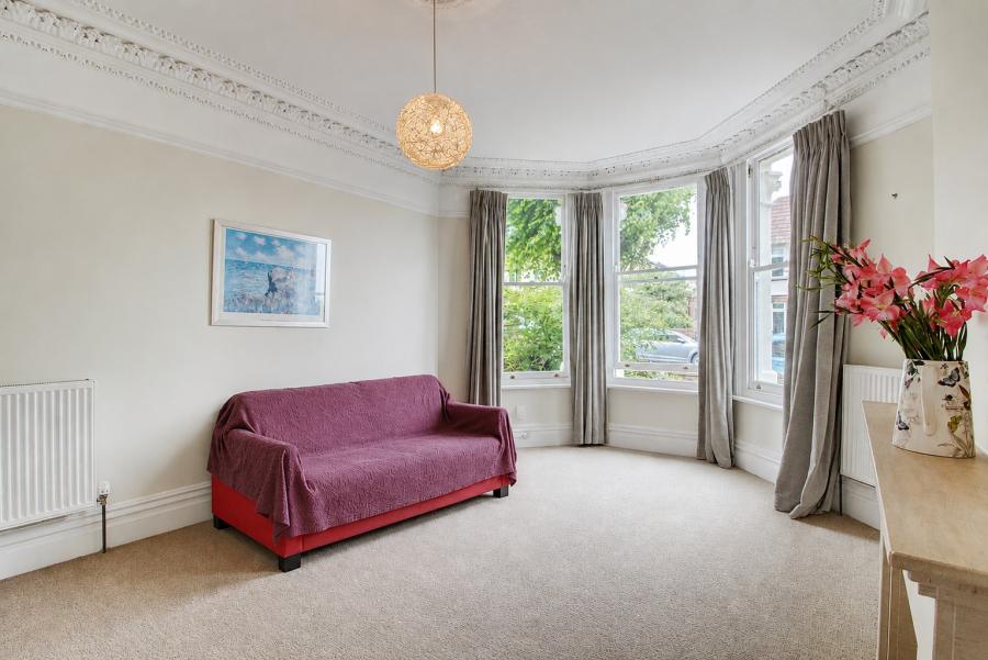 Flat Lilymead Avenue in Bristol