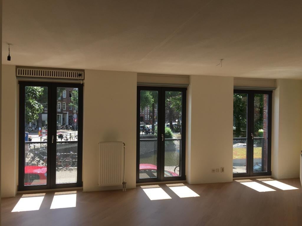 Appartement Hugo de Grootkade in Amsterdam