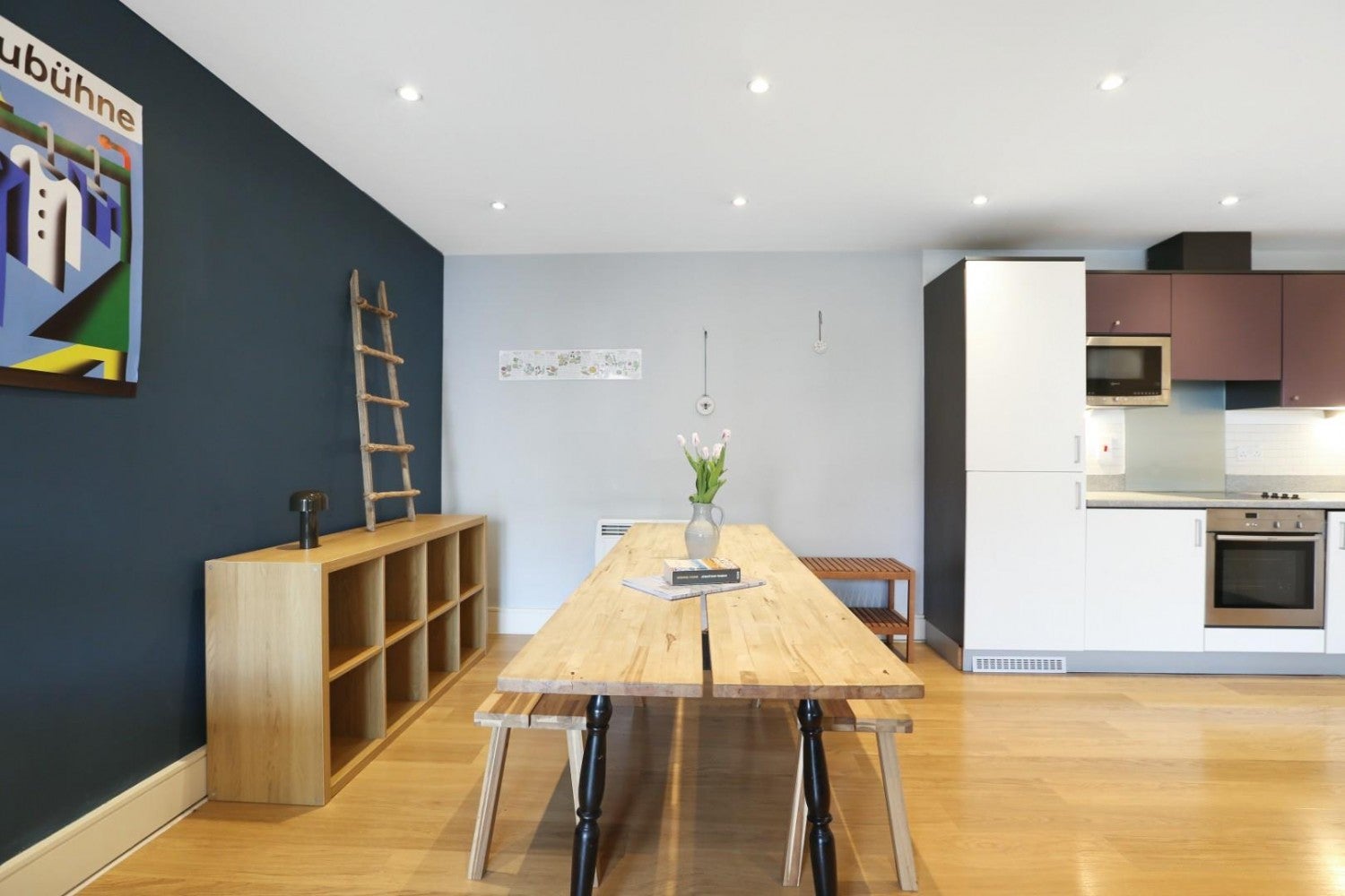 Flat Kirkdale in Greater London