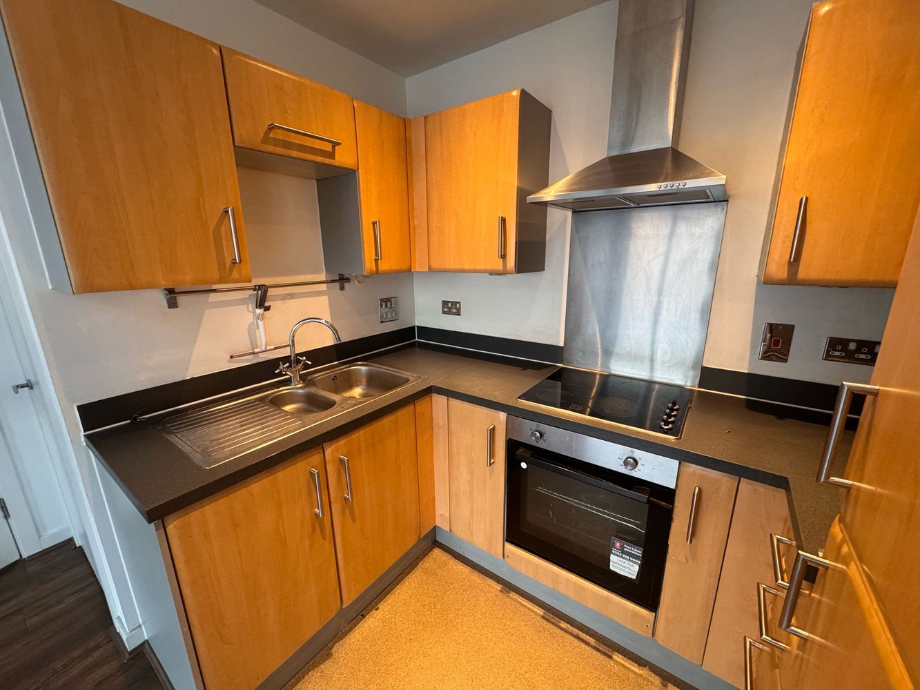 Flat Carlton Road in Greater London