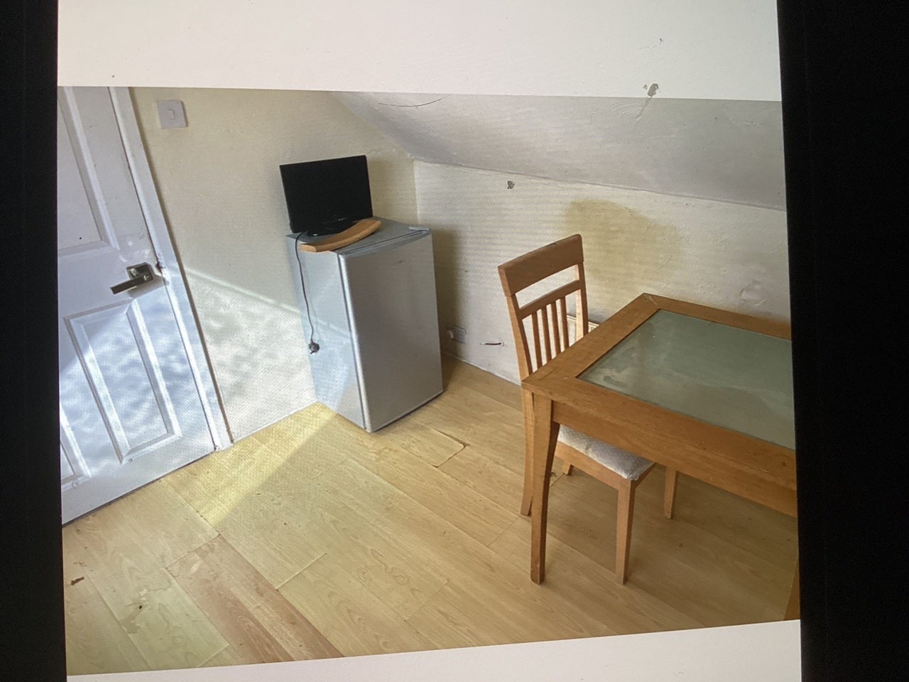 Room Lindisfarne Road in Greater London