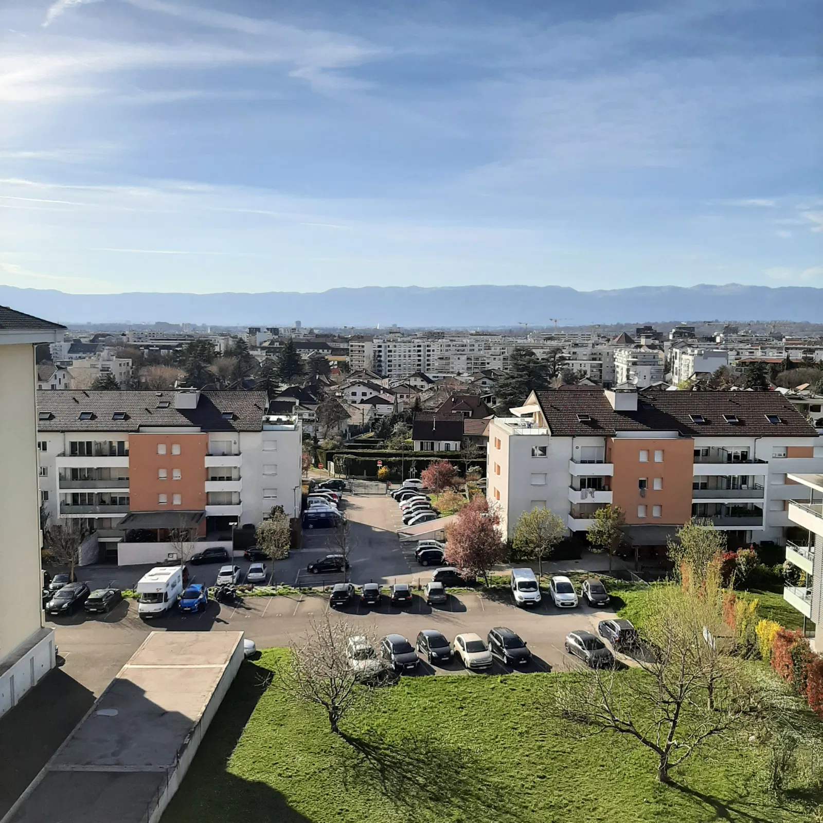 Chambre Rue du Roussy à Annemasse