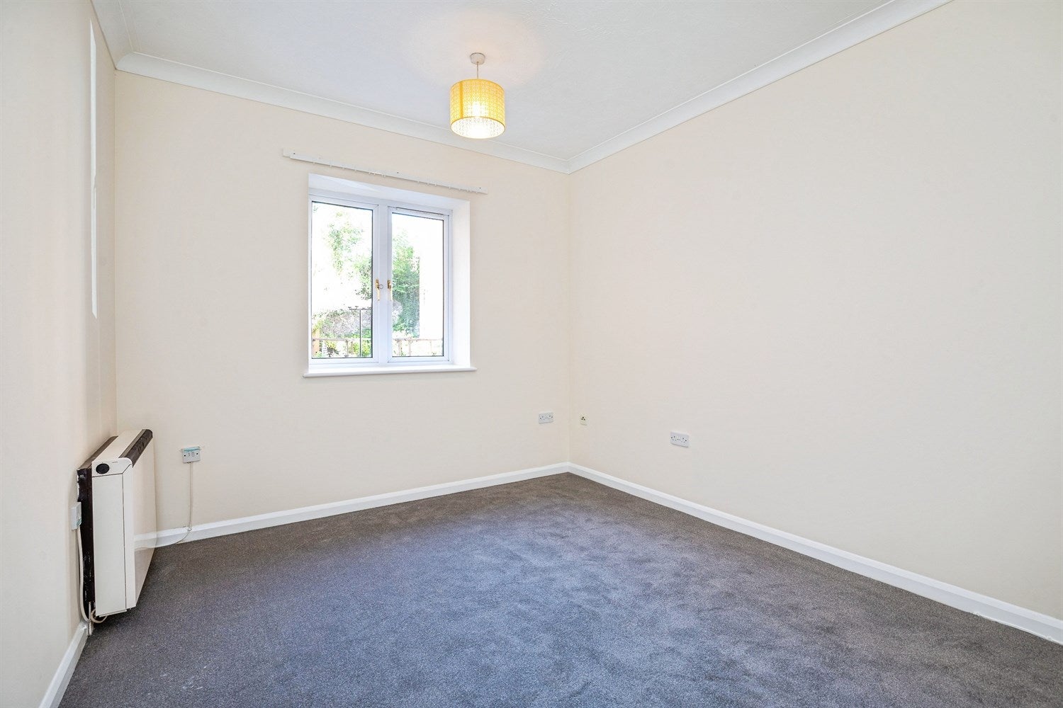 Flat Casson Court in Chatham