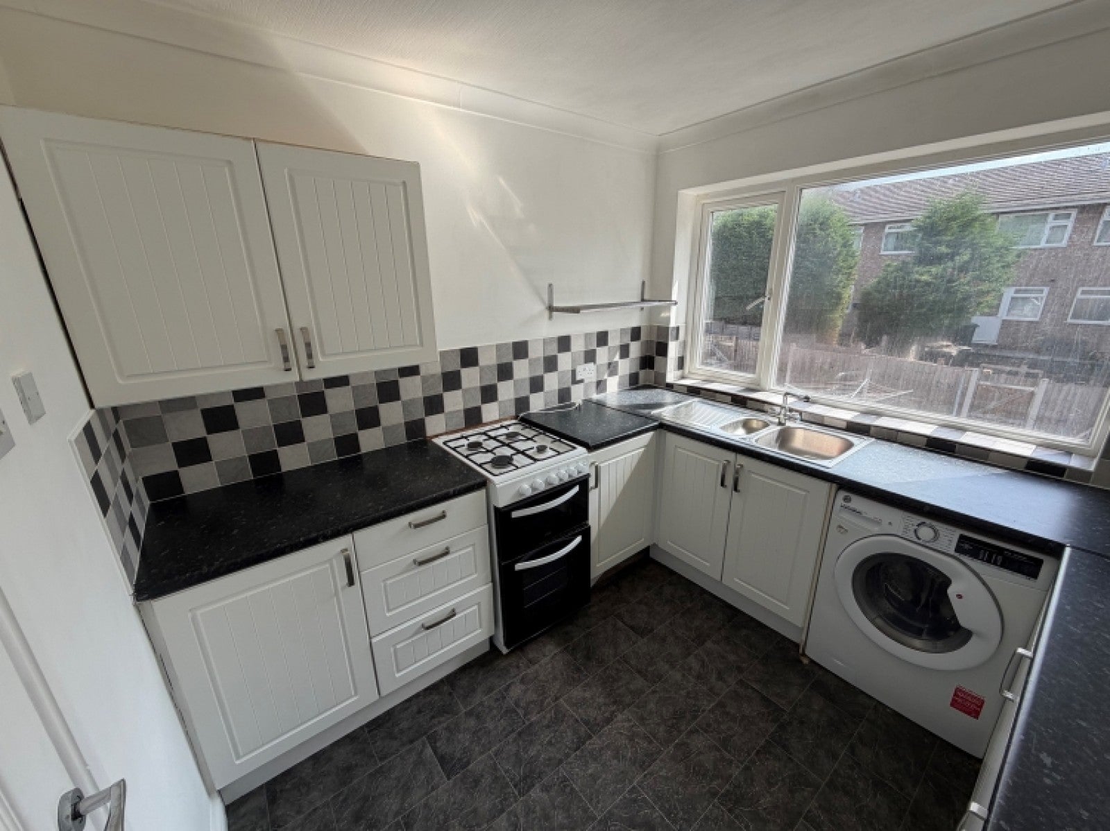 Flat Wesson Gardens in Halesowen