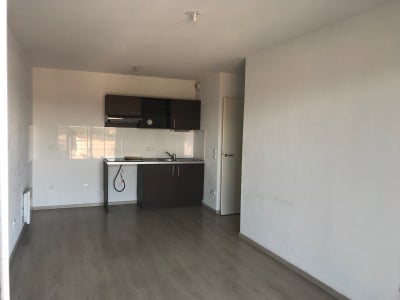 Appartement Impasse Théodore Aubanel à Montélimar