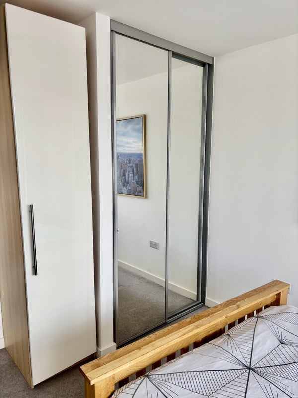 Room Montford Place in Greater London