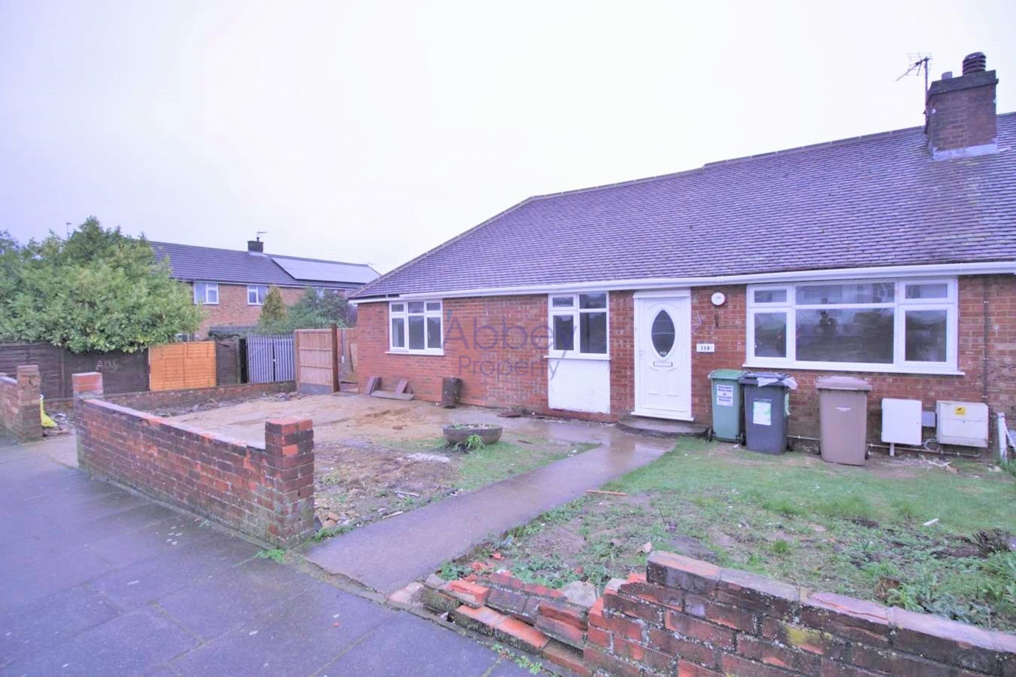 House Browning Road in Luton