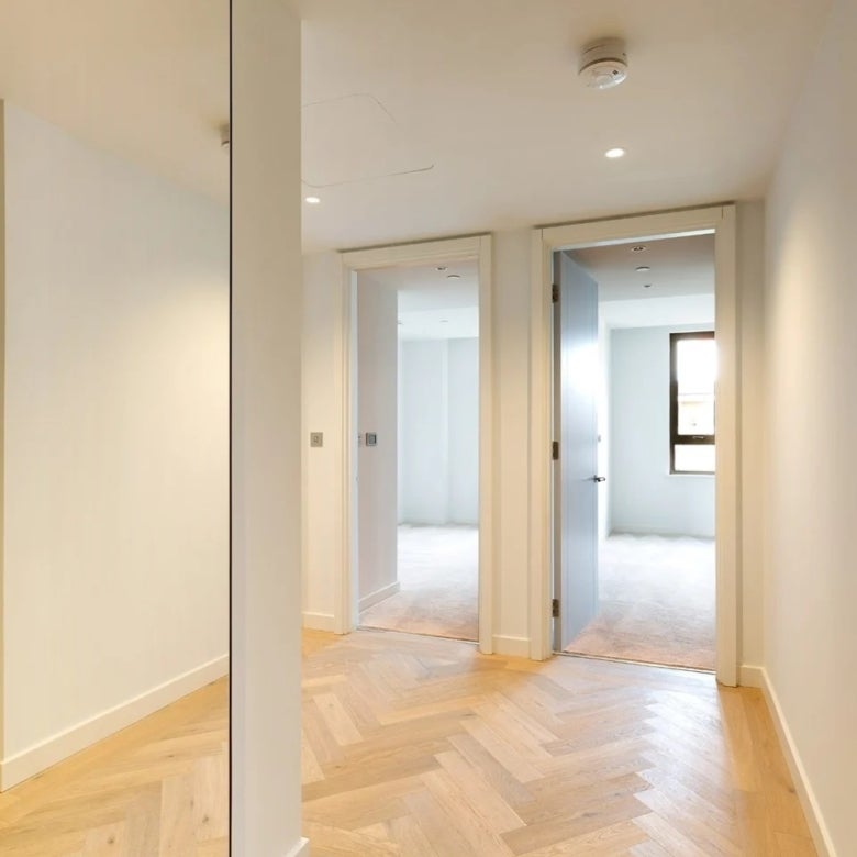 Flat Shakspeare Walk in London