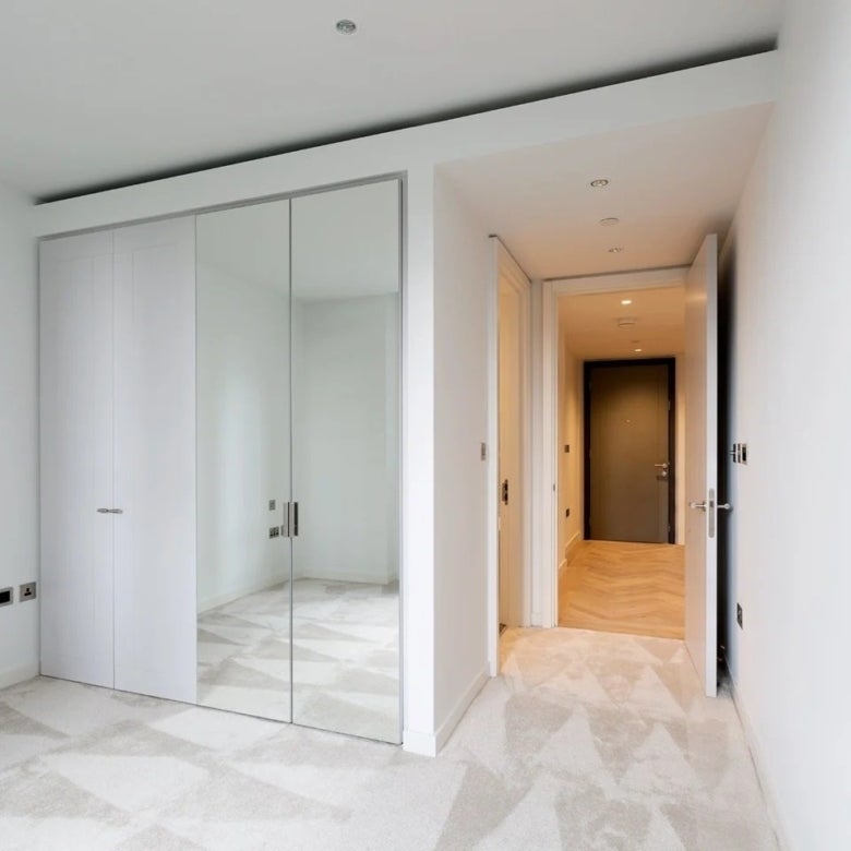 Flat Shakspeare Walk in London