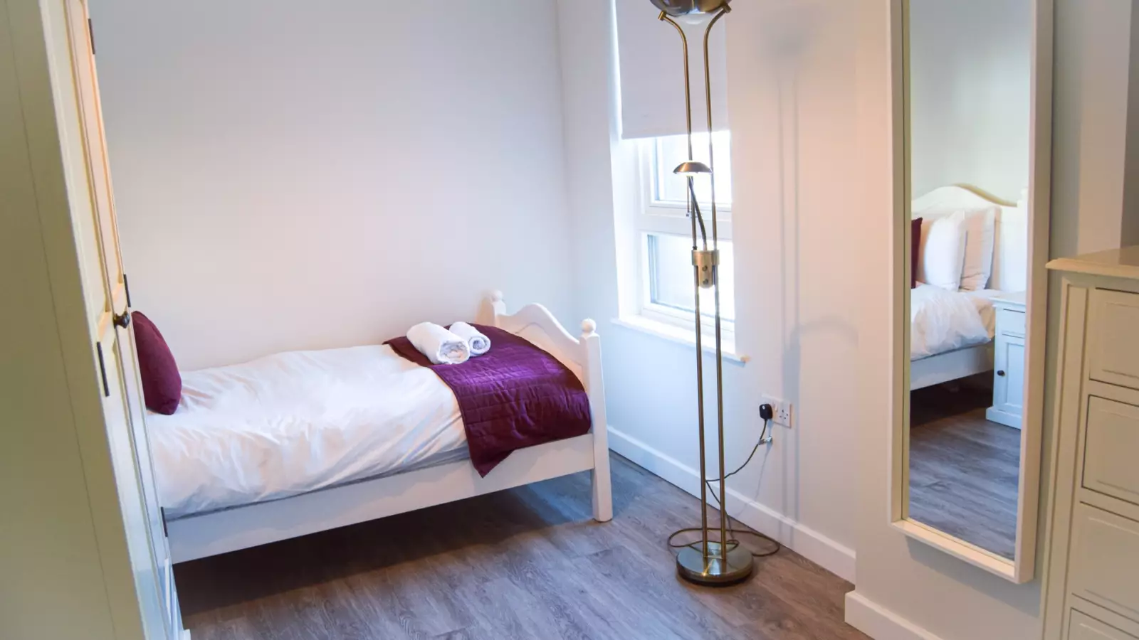 Flat Wandle Road in Greater London