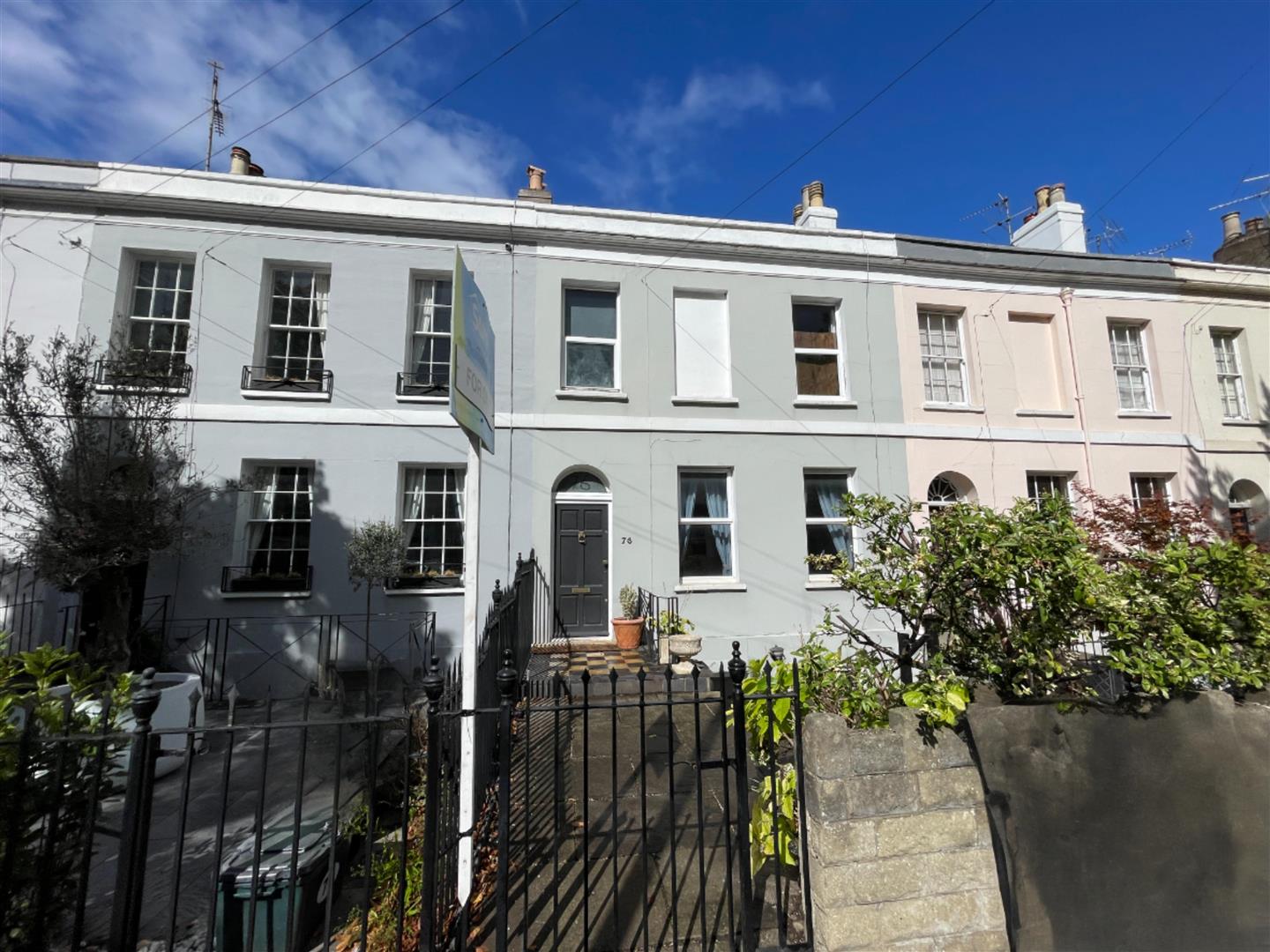 House Hewlett Road in Cheltenham