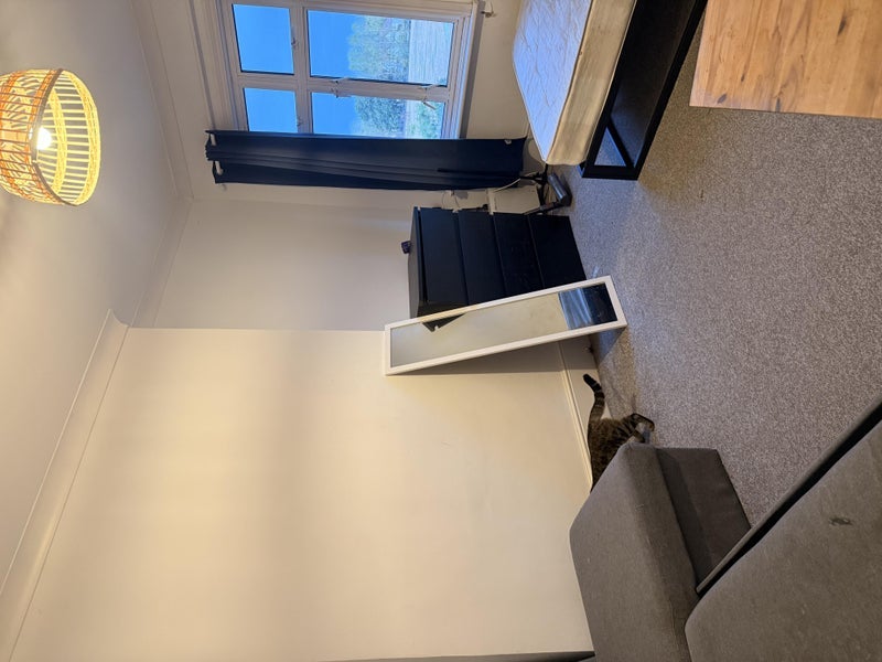 Room Perry Hill in Greater London
