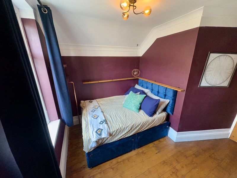 Room Clarence Embankment in Cardiff