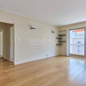 Flat Rue Garnier in Neuilly-sur-Seine