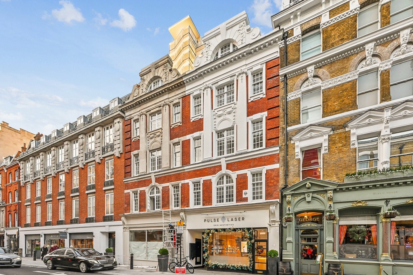 Flat Mortimer Street in City of Westminster