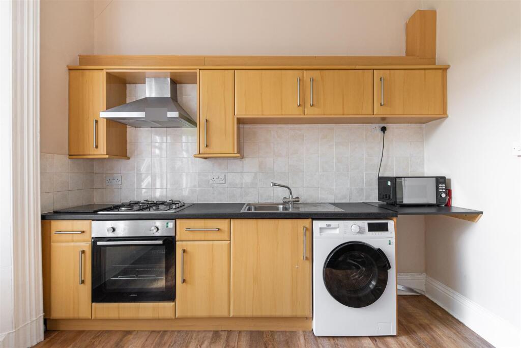 Flat Grosvenor Place in Newcastle upon Tyne