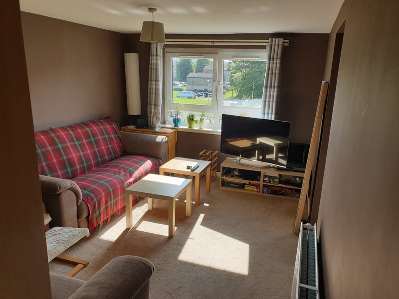 Flat Stenhouse Drive in City of Edinburgh