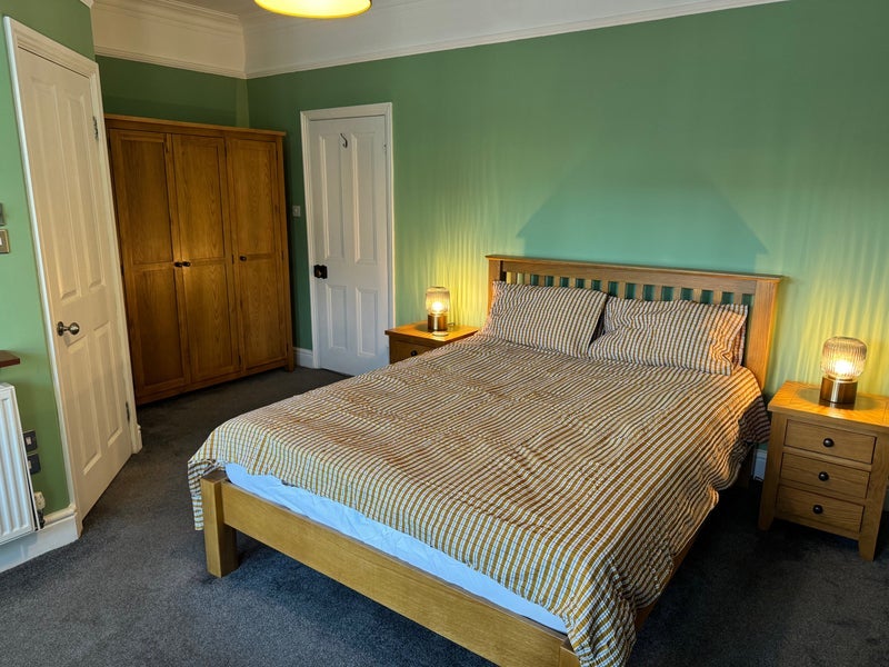 Room Mauldeth Road West in Manchester