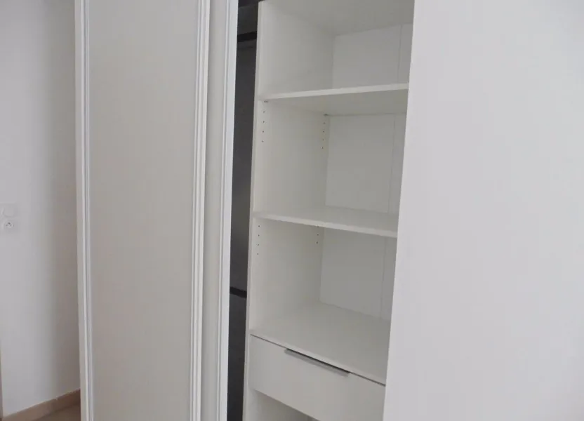 Appartement Avenue Georges Pompidou à Nîmes