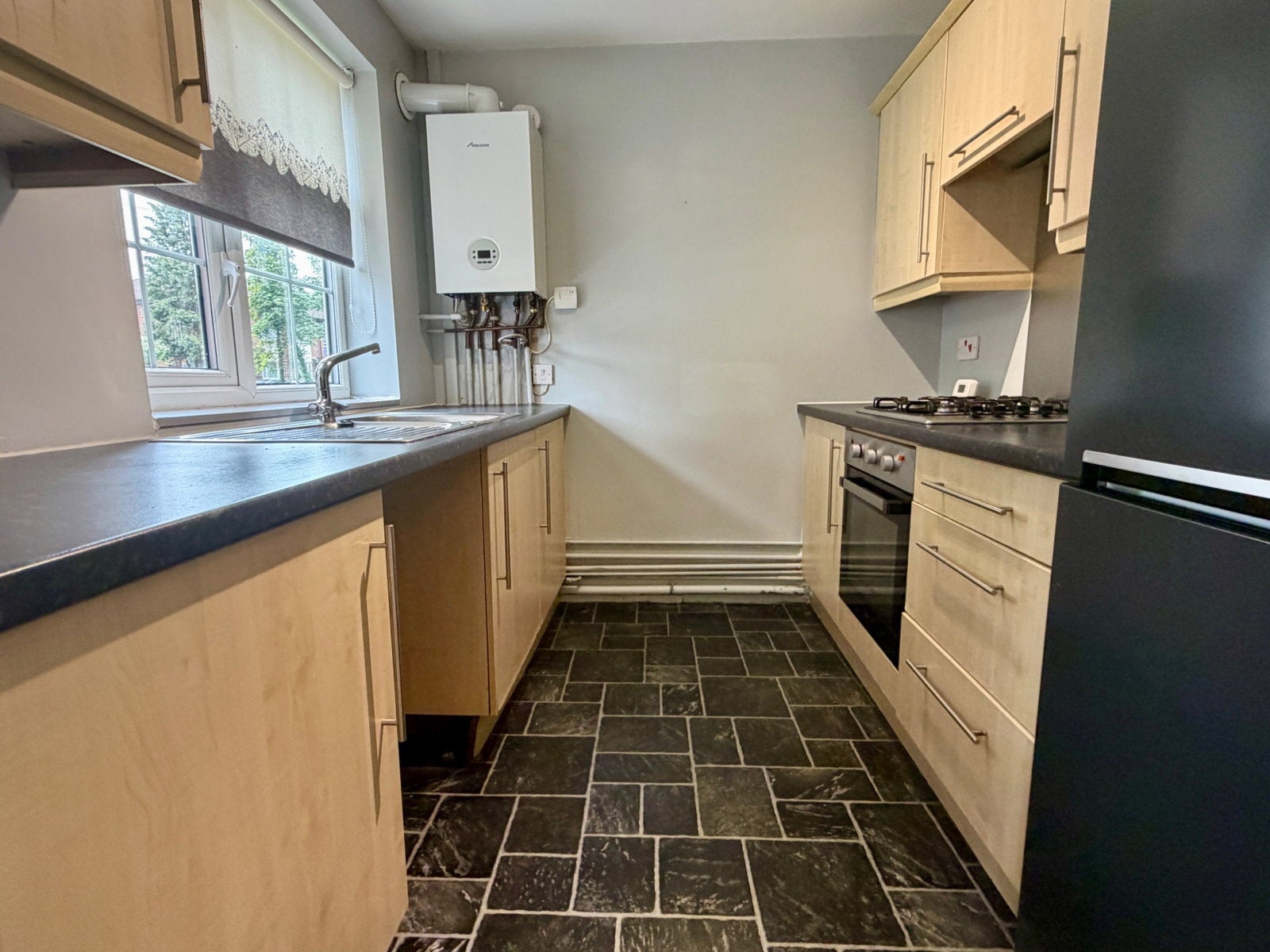 Flat Adswood Lane West in Cheadle Hulme