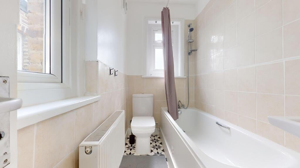 Flat Lisson Street in City of Westminster