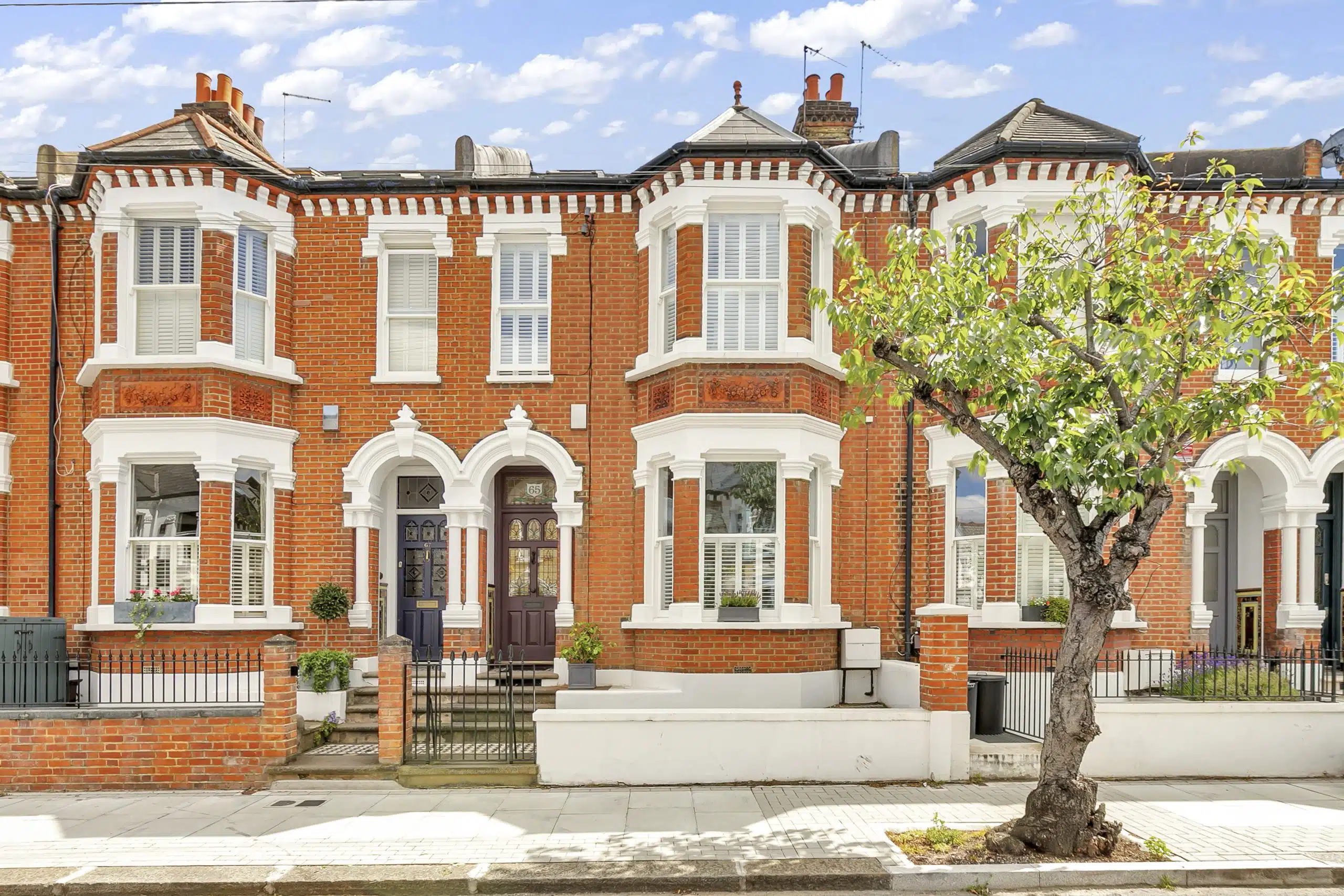 House Hillier Road in Greater London