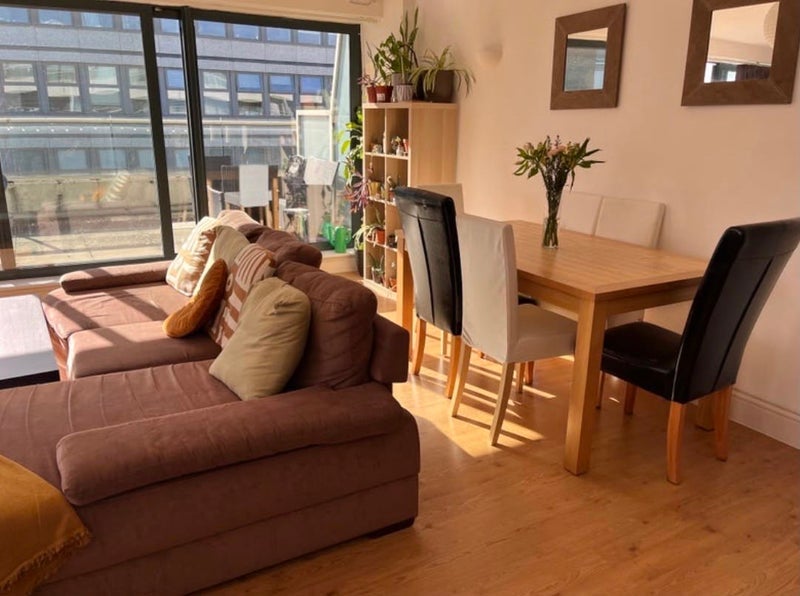 Room Streatham High Road in Greater London
