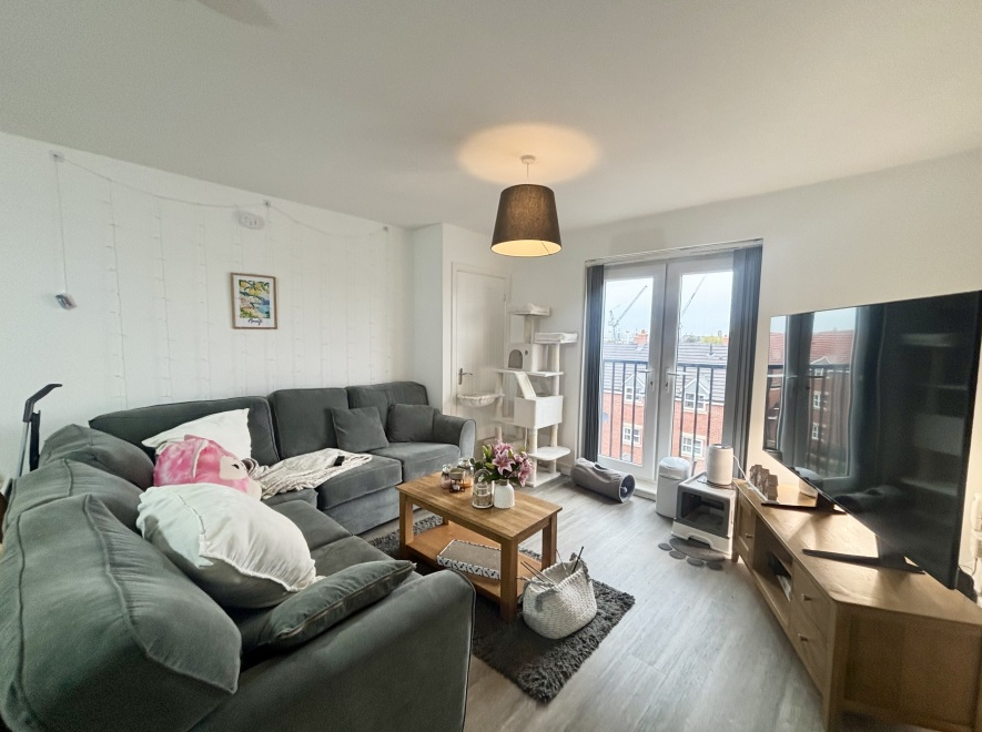 Flat Tanners Way in Birmingham