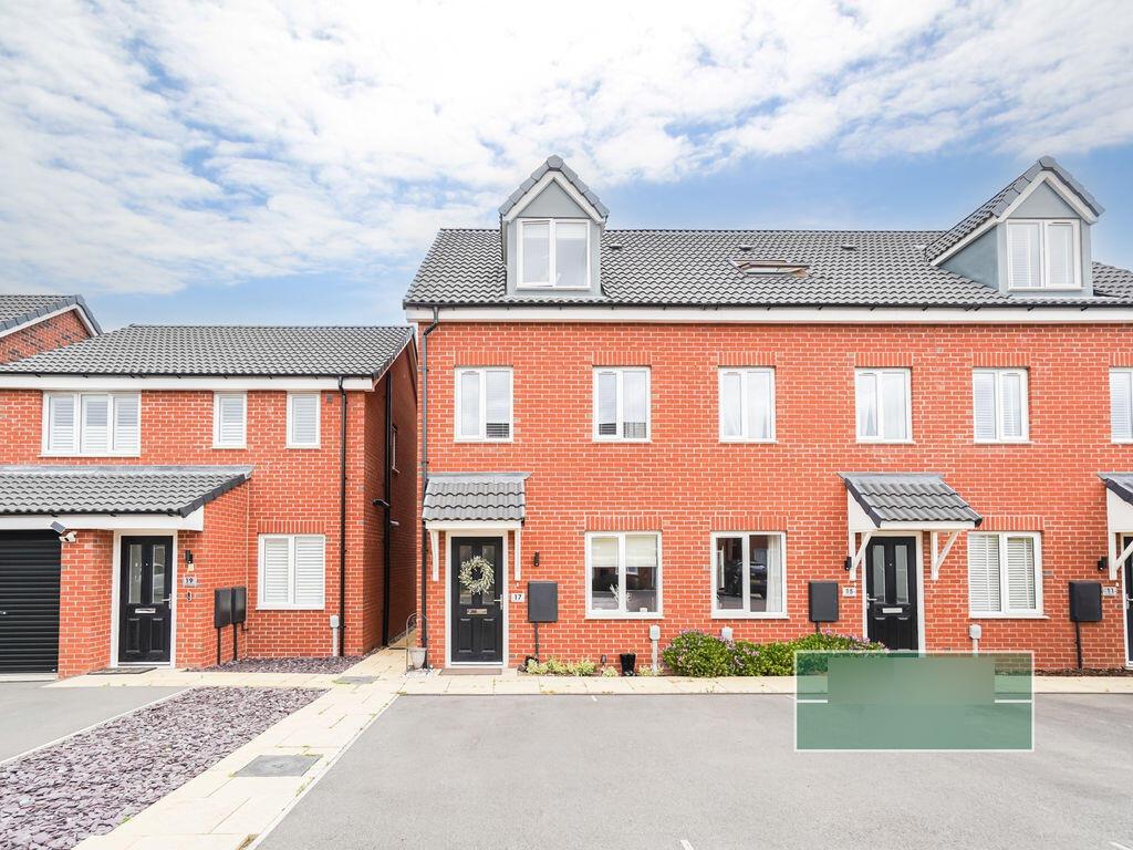 House Mandarin Close in Nottingham