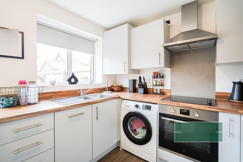 House Mandarin Close in Nottingham