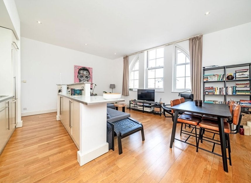 Flat Westbourne Grove in City of Westminster