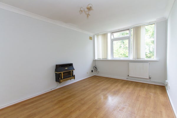 Flat Clay Lane in Coventry
