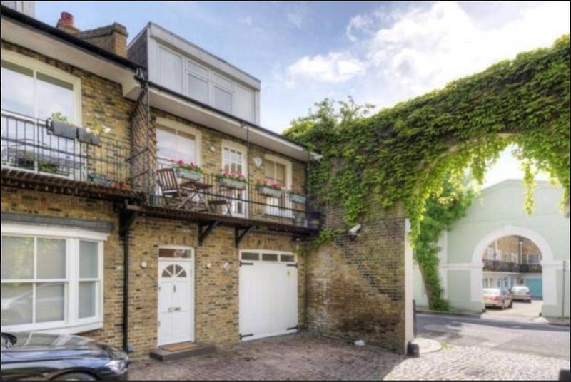 Room Steele's Mews North in Greater London