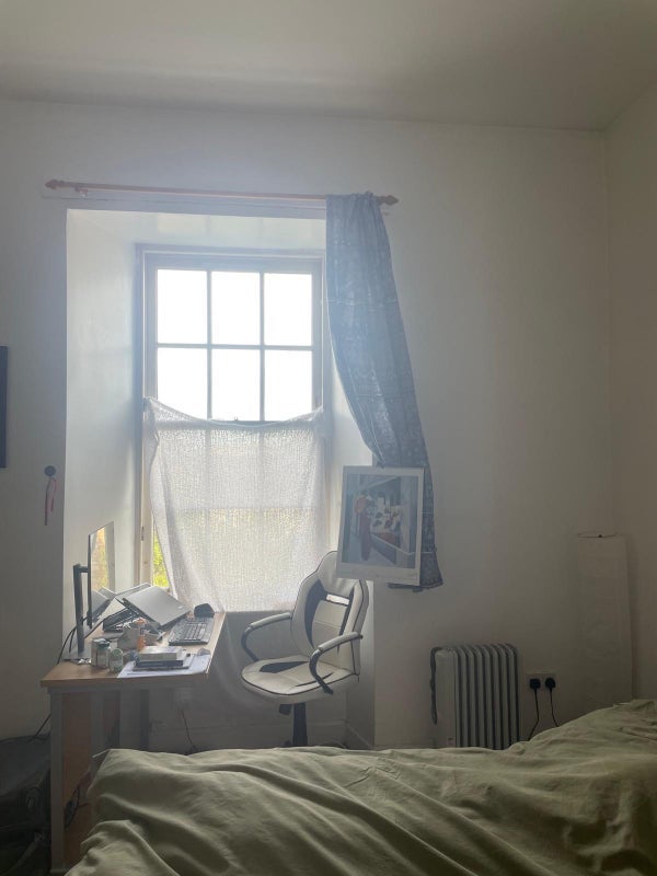 Room Buccleuch Street in Glasgow