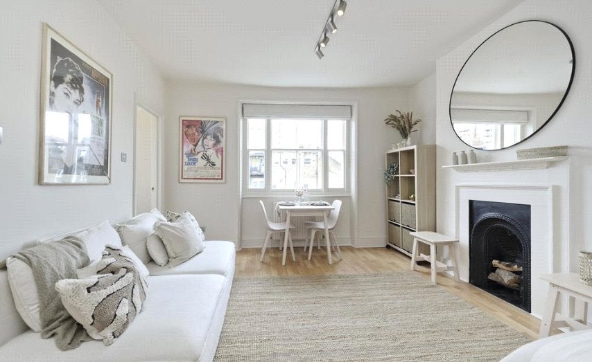 Room Nottingham Place in City of Westminster