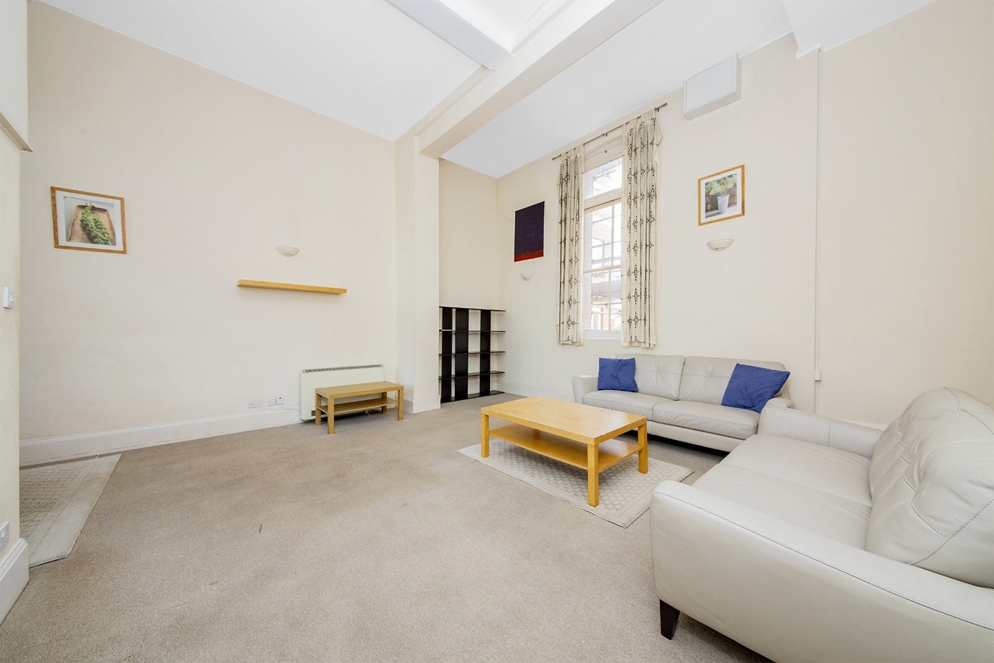 Flat Mason Street in Greater London