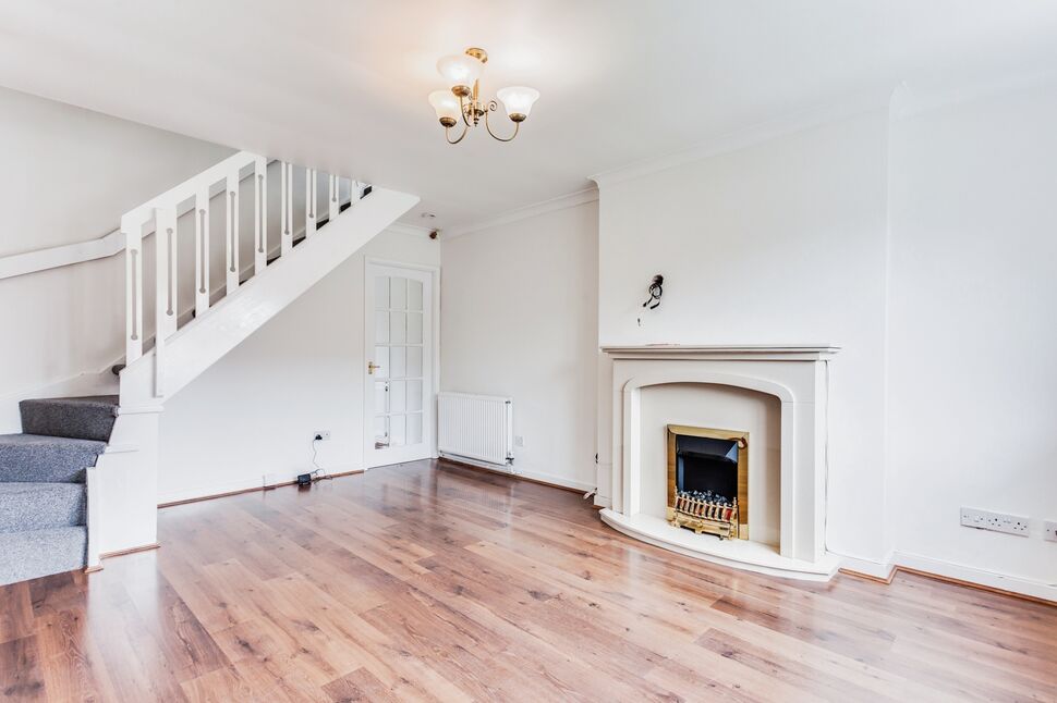 House Meadow Brook Close in Normanton