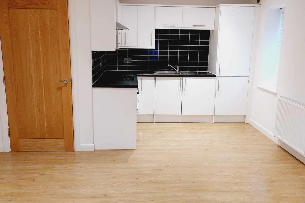 Flat Temple Street in Rugby