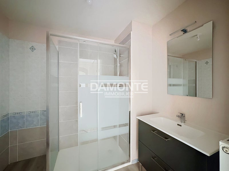 Flat Rue Docteur Bouquot in Troyes