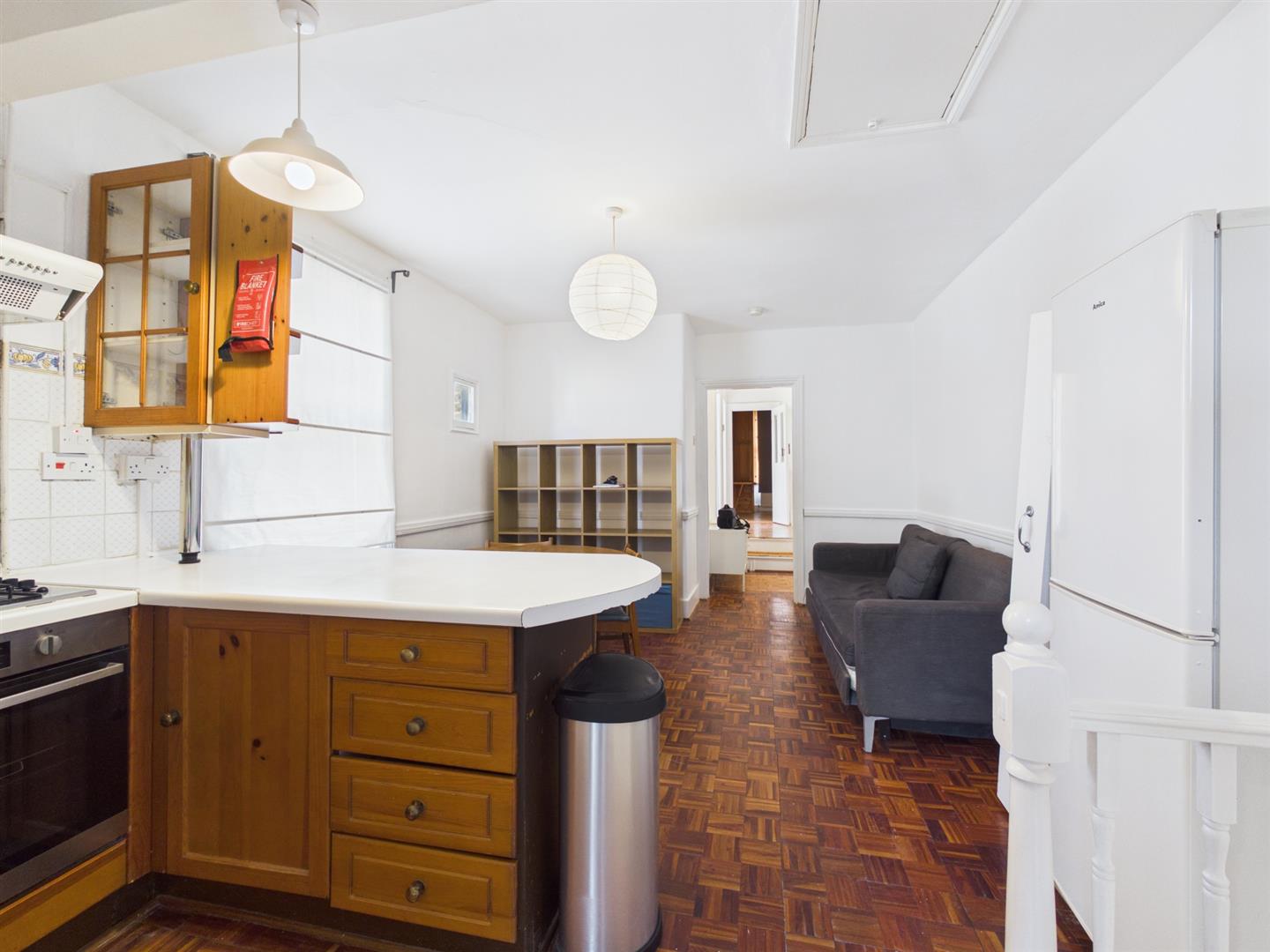Flat Manchester Road in Greater London
