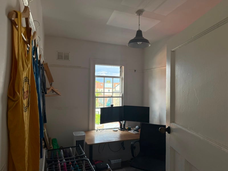 Room St Werburghs Road in Bristol