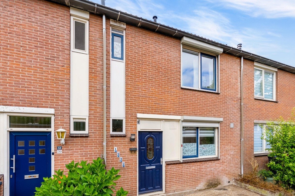 Huis Kamp 12 12 32 in Lelystad