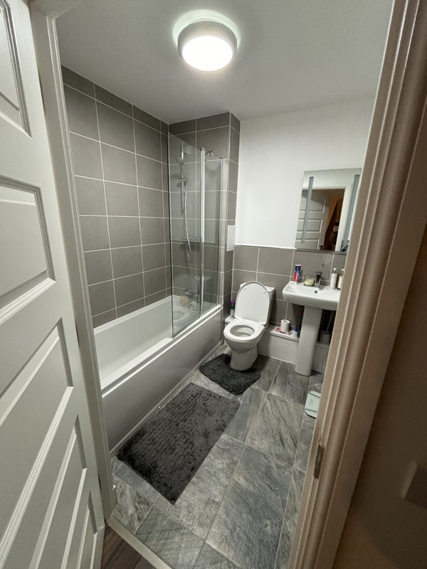 Room Walford Drive in City of Edinburgh